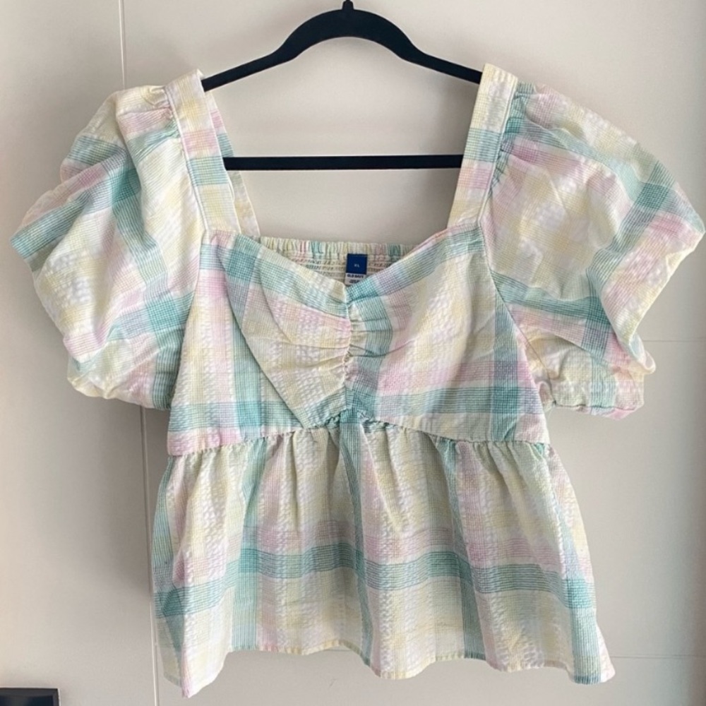 Old Navy Puff Sleeve Crop Top